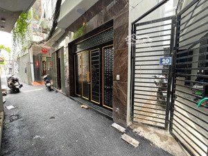 - bán gấp nhà ở đại linh -
trung văn - lê quang đạo -mỹ đình hà nội
- dt 37 m 4 tầng , 4ngủ ,mt3m