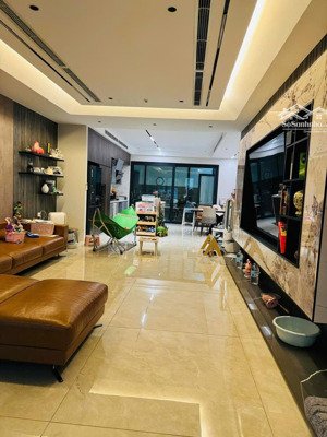 bán biệt thự / liền kề gamuda nội thất đẹp, chỉ cần xách vali về ở, sổ đỏ sẵn sáng giao dịch....