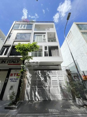 cho thuê nhà đường d4 trục đường lương định của 1 trệt 3 lầu - giá 25tr/tháng