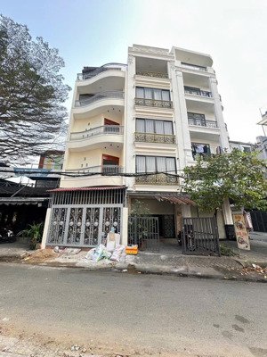 vị trí kinh doanh đa ngành - ngay tên lửa và vành đai trong - đi vài bước chân là qua st aeon