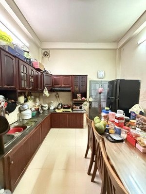 mặt tiền lê sao tân phú đường 16m có lề nhà 4 tầng chỉ 9ty48