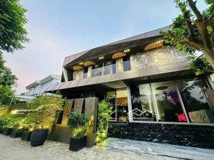 dtsd 1300m2 mặt tiền đường trần ngọc diện phường thảo điền quận 2