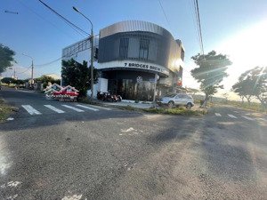 giá rẻ .bán đất biển tân trà block b2.48 đường việt bắc, hòa hải, ngũ hành sơn.