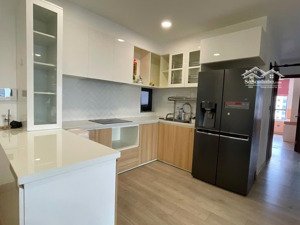 (chính chủ) cho thuê cc decapella 3pn 95m2, 2wc full nội thất - quận 2 hcm