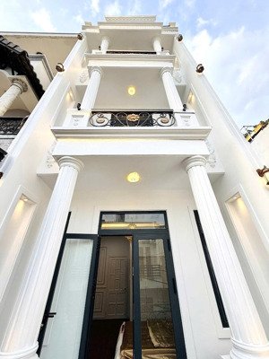 bán nhà gò vấp mới 5 tầng 4x17m, hxh thông gần quang trung chỉ 9 tỷ x tl