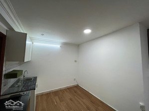 cho thuê cc mini 2pn, 1wc, 35m2 tại nguyễn thiện thuật, p2, q3, 9,3 triệu