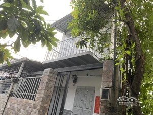 nhà ngợp ngân hàng cần bán gấp đường 49 p hiệp bình chánh q thủ đức. giá chỉ: 6.7 tỷ