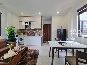 cho thuê gấp chdv 1n1k tại đội cấn, full nội thất máy giặt riêng, khu dân cư an ninh yên tĩnh