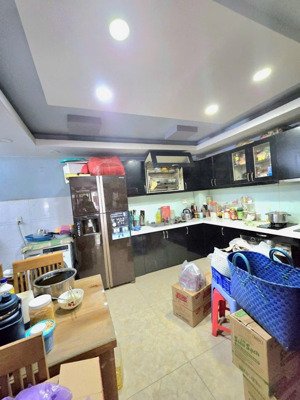 bán nhà mặt phố hoàng diệu 2, 9,5 tỷ, 76m2, 4pn, 3wc, mặt tiền đẹp siêu hot