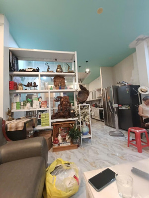 bán nhà 3 tầng 1/ trần hữu trang phú nhuận 60m2 chỉ 8.5 tỷ sát hẽm xe tải kinh doanh 3pn5wc shr