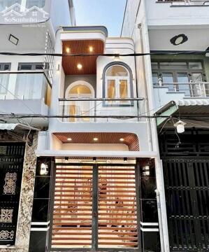 Nhà trệt lầu hẻm 10 Nguyễn Trãi - Nằm ngang ủy ban phường Ninh Kiều TP Cần Thơ