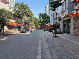 bán nhà ngọc lâm long biên 6 tầng thang máy nhập khẩu, ngõ thông rộng