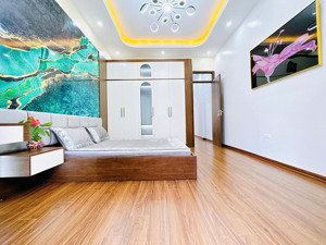 nhà đẹp kim giang khu vực hiếm nhà bán 40m2 4 tầng, ngõ thông kinh doanh giá chỉ 9,6 tỷ