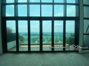 hiếm !!!! cuộc sống thượng lưu - penthouse thang máy riêng 6pn - 406m2 - 70 tỷ bao trọn - nhận sổ
