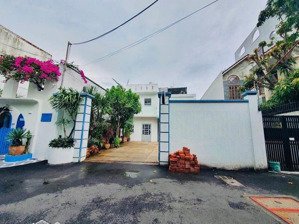 bán homestay đường nguyễn hiền. p2. tp vũng tàu . vị trí rất gần biển . s=217m2