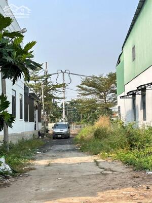 Đất 6 x 14 ~ 40tr/m2 ngay MT TX 52 đối diện khu tưởng niệm Vươn Cau đỏ, Q.12