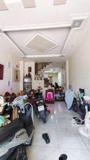 hẻm xe hơi nguyễn văn đậu ngay hoàng hoa thám kế phan đăng lưu