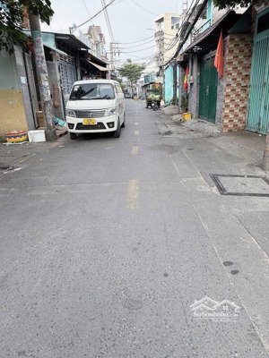 đường 5m thông, dt 4x16m, nhà 2 tầng, ngay gò xoài - giáp aeon mall tân phú