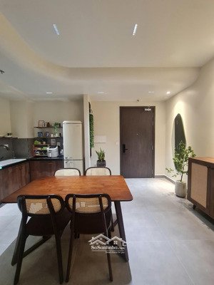 bán căn hộ 2pn 2wc celesta rise view hồ bơi full nội thất đang có hđ thuê