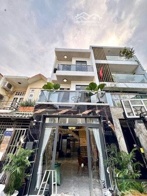bán gấp nhà đẹp 3 tầng 4x15m, hẻm xe hơi huỳnh tấn phát, tt nhà bè full nội thất 6.79 tỷ,giáp quận7