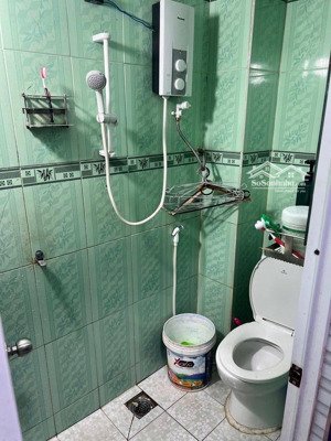 bán trước tết 3 tỷ 500 phước long b - nhà 2 tầng đủ công năng gần trường đại học