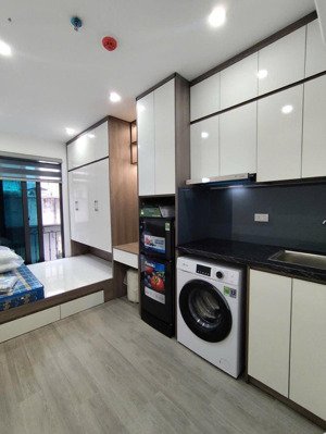 toà ccmn chùa bộc - tam khương, căn góc, 3 thoáng, thang máy, pccc chuẩn, 18pkk, dt 120tr/tháng