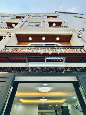 bán gấp chạm đáy 2,3 tỷ nhà lê trực - bình thạnh - dt: 48,2m2 - cho thuê sằn 19 triệu - hẻm oto