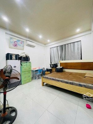 bán nhà lô góc mặt phố tả thanh oai, vị trí đẹp, trung tâm, kd sầm uất, gần viện 103, dt 33m, 5tầng