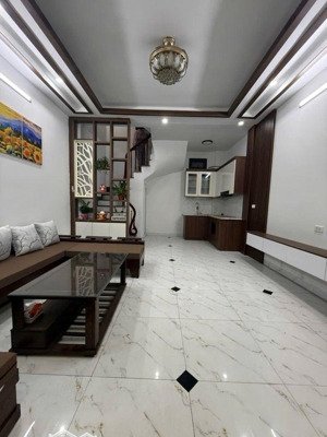 nhà phố minh khai - full nội thất - 50m ra ô tô tránh - yên tĩnh - an ninh tốt trung tâm qu