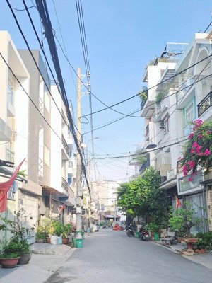 bán nr 65m2, 3pn, 3wc, giá 7,499 tỷ tại hà huy giáp, thạnh lộc, q12, hcm, view đẹp