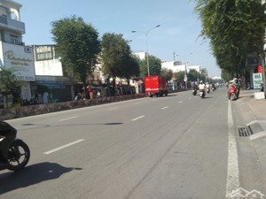 nhà mặt tiền lê trọng tấn, gần trường chinh, 5x20, tân phú, 5 tầng, giá 25,8 tỷ tl mạnh