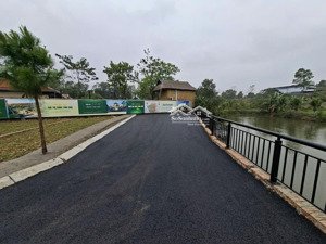 2tỷ/lô đất nền hoà lạc với 100m2 full thổ cư