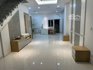 cho thuê nhà khu compound melosa garden, 20 triệu, 100m2, 4pn, 4wc, 2 tầng, chính chủ