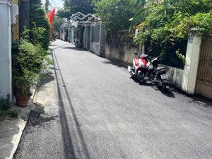 bán lô đất vuông đẹp tại tân triều ( tân phong cũ). đường nhựa rộng, ôtô ra vào thoải mái, sổ riêng