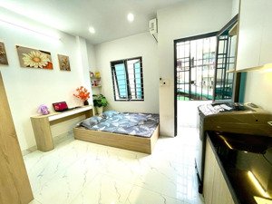 bán ccmn tôn đức thắng! lô góc 2 thoáng, 17pkk, dt đang vận hành 102tr/th, full nội thất, pccc gpxd