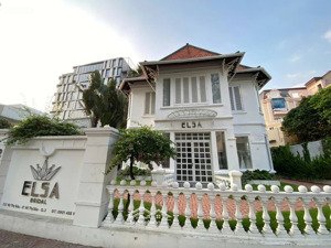 hot! bán nhà diện tích lớn mt võ thị sáu quận 3| dt: 21x23| 528m2| ctxd cao| hđ thuê 205tr| 305 tỷ