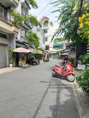 bán nhà hxh 6m nguyễn bặc - dt 40m2 - 2 tầng - khu sang - giá 7.6 tỷ tl