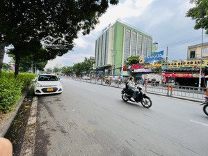 mtkd bờ bao tân thắng - đối diện aeon mall dt: 4x16m (1 lầu) - cho thuê 28tr/tháng - nhỉnh 15 tỷ tl