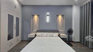 bán gấp nhà khu phố tây phan chu trinh, đẹp, có thang máy, gần biển, có hđ thuê sẵn - chỉ 8,9 tỷ