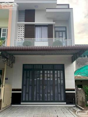 BÁN NHÀ 1 TRỆT 1 LẦU – THỊ TRẤN BẾN LỨC | 5x20m | GIÁ 2,2 TỶ