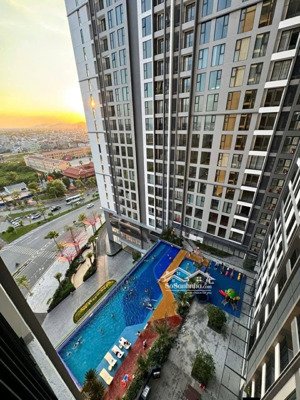 bán gấp cc 1,5 pn 48,6m2 tại sentosa sky giá 2,3 tỷ