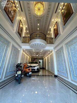 NHÀ PHÂN LÔ- PHỐ TRẦN DUY HƯNG- KINH DOANH ĐỈNH- MT 5M- NGÕ THÔNG- VỈA HÈ- Ô TÔ TRÁNH.