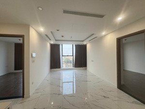 cho thuê căn hộ 2pn view sông tại sunshine city. vào ở ngay. giá 15 triệu