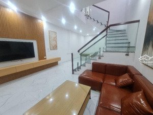 siêu hiếm ba đình - nhà 3 mặt thoáng - full nội thất - 57.3m2 - nhỉnh 9 tỷ