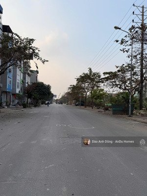 chủ gửi bán 1 lô duy nhất tái định cư trâu quỳ, nhanh tay mua xong ăn tết