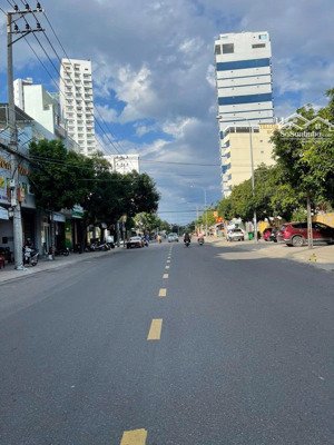 bán đất vip 2 mặt đường dã tượng , gần ngã 3 trần phú , phường nha trang, tỉnh khánh hoà