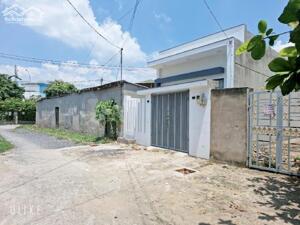 BÁN NHÀ 104M2 NGUYỄN VĂN TẠO, HẺM ÔTÔ, CHỈ 3.99 TỶ