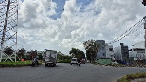 hàng đẹp! 2 lô liền 206m² đường 29/3 . tặng kèm nhà tiền chế 3 tầng, vị trí kinh doanh