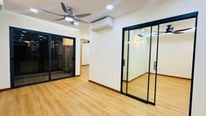 cho thuê căn hộ phúc yên 3pn nhà trống máy lạnh. nội thất mới giá 13tr/ xem nhà lh thuyên