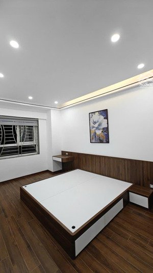 bán cc sông hồng park view, 8,9 tỷ, 81m2, 2pn, 2wc, tây bắc, đông nam